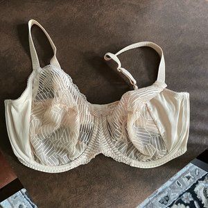 Wacoal La Femme Semi Sheer Full Figure Underwire Bra 855117 - size 40DDD